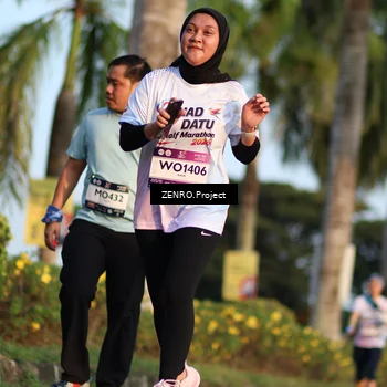 Runner Photo 7706800