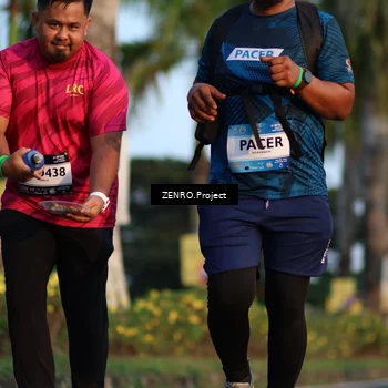 Runner Photo 7706803