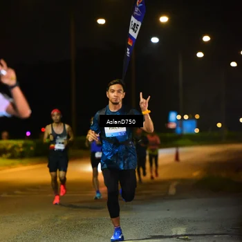Runner Photo 7706829