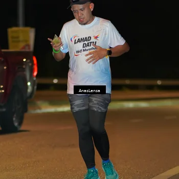 Runner Photo 7706832