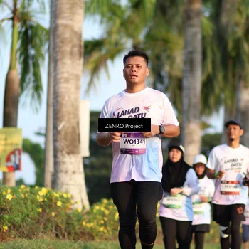 Runner Photo 7706839