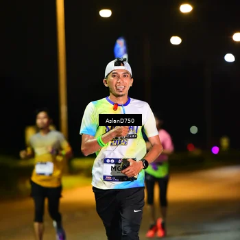 Runner Photo 7706841