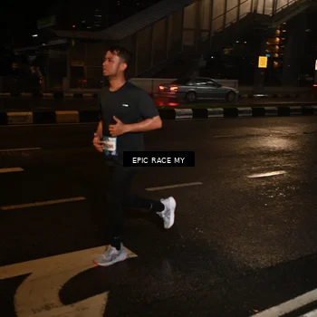 Runner Photo 7706848