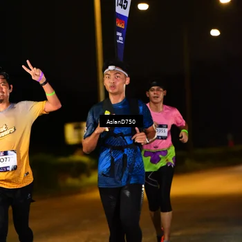 Runner Photo 7706850