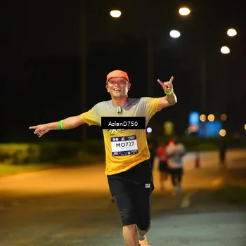 Runner Photo 7706886