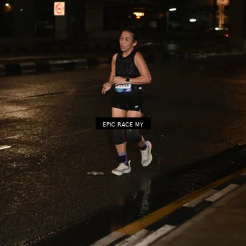 Runner Photo 7706887