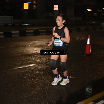Runner Photo 7706890