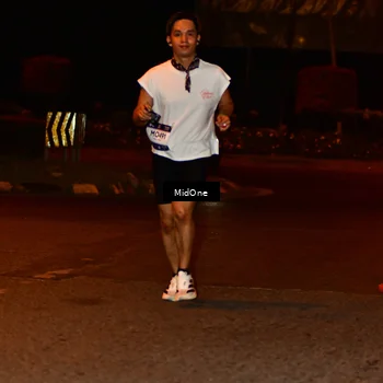 Runner Photo 7706896