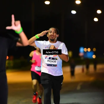 Runner Photo 7706898