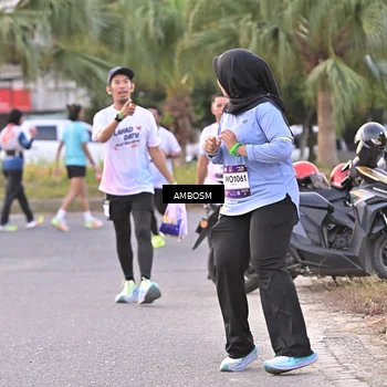 Runner Photo 7706915