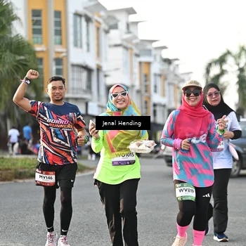 Runner Photo 7706918