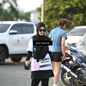 Runner Photo 7706925