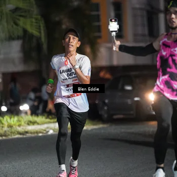 Runner Photo 7706948