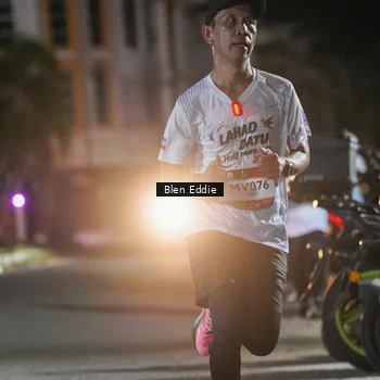Runner Photo 7706952