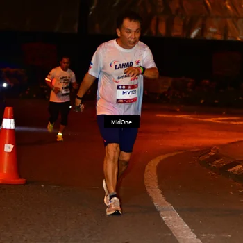 Runner Photo 7706954