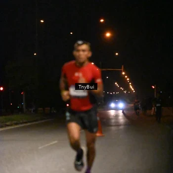 Runner Photo 7706956