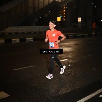 Runner Photo 7706965