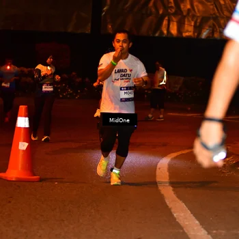 Runner Photo 7706979