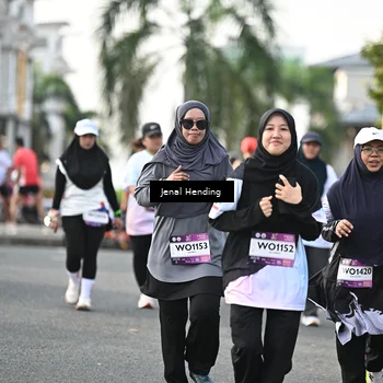 Runner Photo 7706981