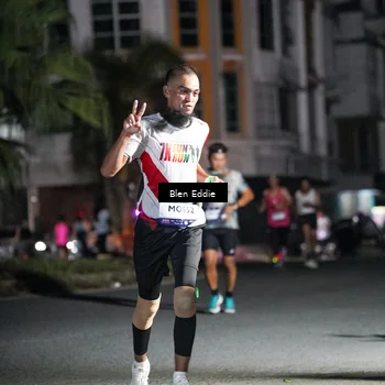 Runner Photo 7706982