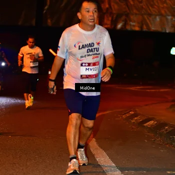 Runner Photo 7706988