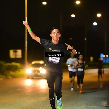 Runner Photo 7707005