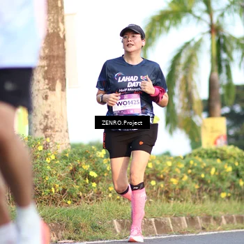Runner Photo 7707009