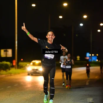 Runner Photo 7707014