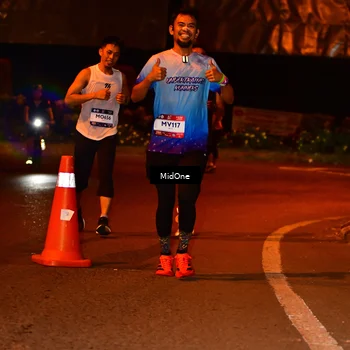 Runner Photo 7707041