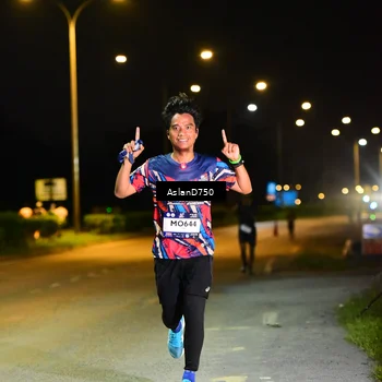 Runner Photo 7707074