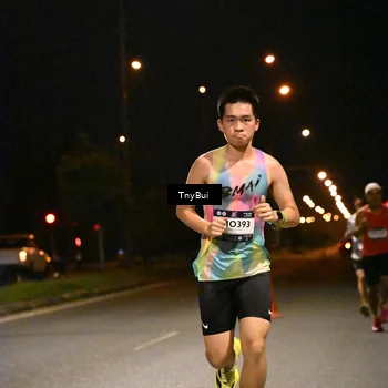 Runner Photo 7707081