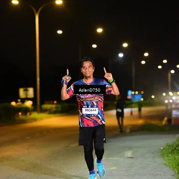 Runner Photo 7707118