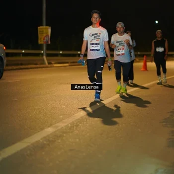 Runner Photo 7707127