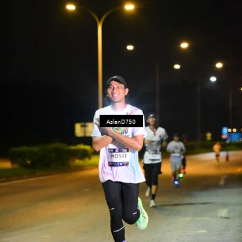 Runner Photo 7707134
