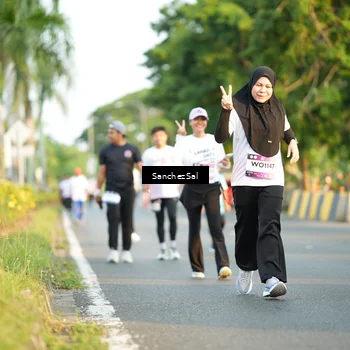 Runner Photo 7707137