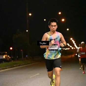 Runner Photo 7707140