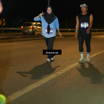 Runner Photo 7707153