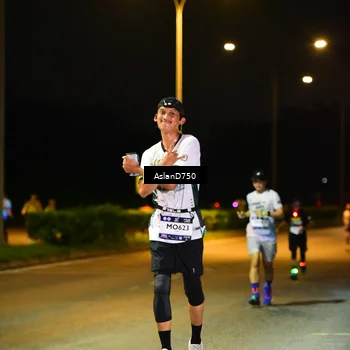 Runner Photo 7707155
