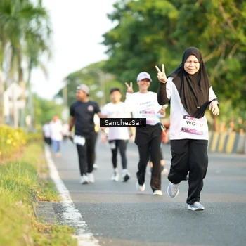 Runner Photo 7707156