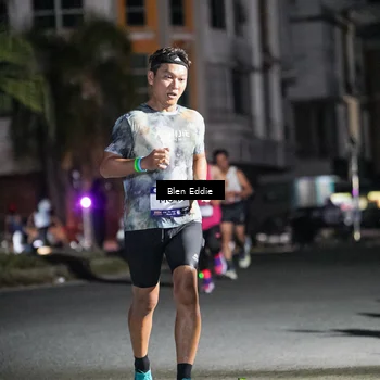 Runner Photo 7707174