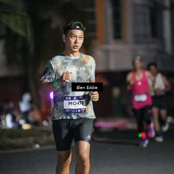 Runner Photo 7707175