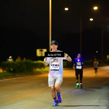 Runner Photo 7707180