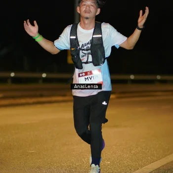 Runner Photo 7707195