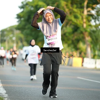 Runner Photo 7707200