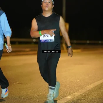 Runner Photo 7707211