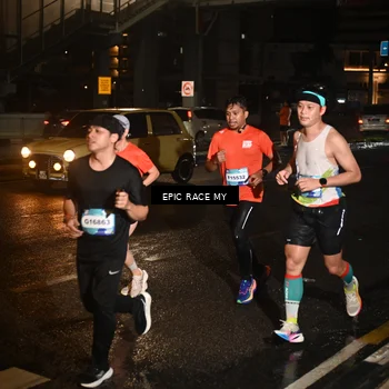 Runner Photo 7707234
