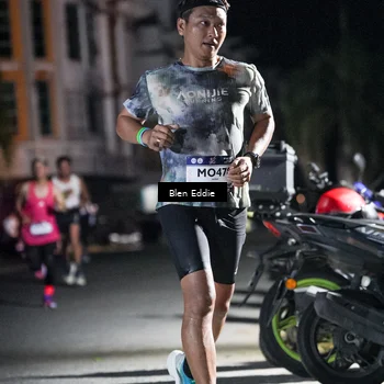 Runner Photo 7707243