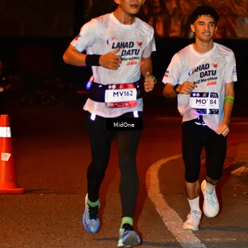 Runner Photo 7707248