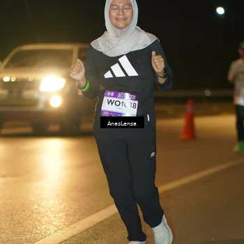 Runner Photo 7707249