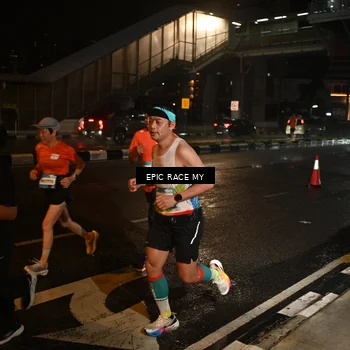 Runner Photo 7707251